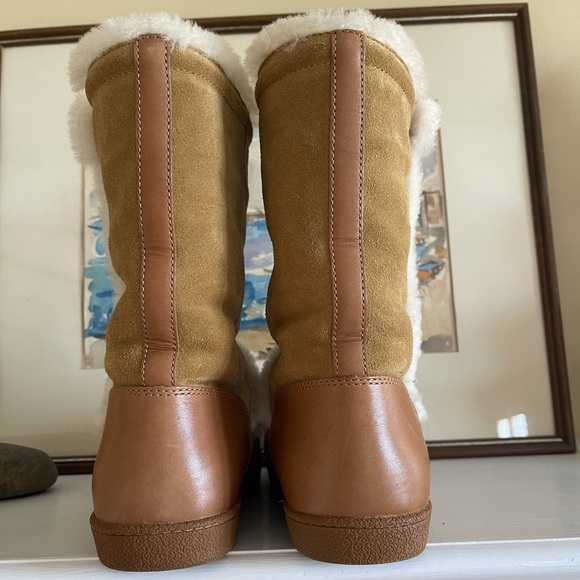 Tory Burch boots - Picture 4 of 5